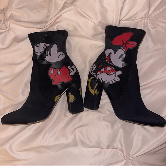 Rare Disney X Aldo Step in Magic Boots - Picture 3 of 10